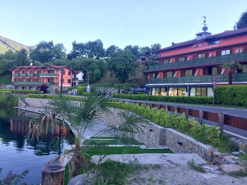 Property building, Garden