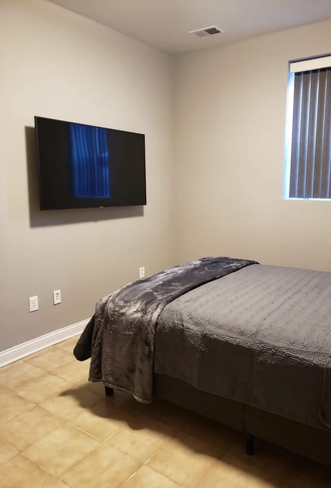 TV and multimedia, Bedroom