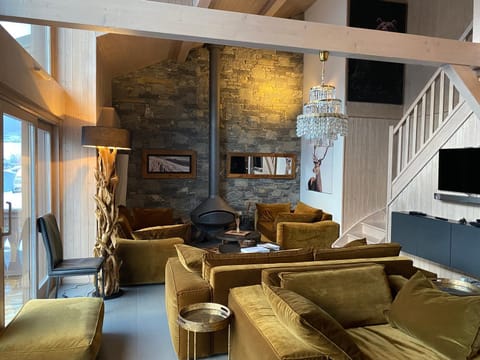 TV and multimedia, Living room, flat iron