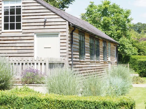 The Fisherman's Lodge Nature lodge in Test Valley District