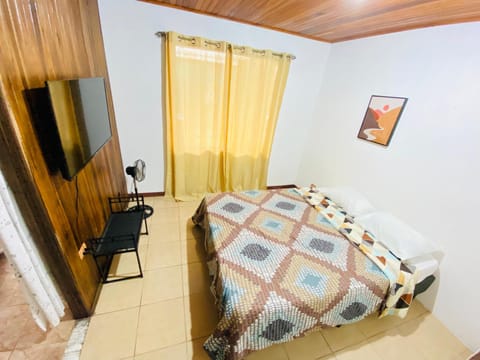 Gufo Private Rooms, Apartments en La Fortuna, Volcán Arenal Pensão in La Fortuna