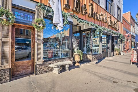 Downtown Condo Walk to Shops and Restaurants! Condo in Laramie