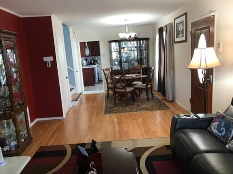 2 bedroom house or Private Studio in quiet neighborhood near SF, SFSU and SFO Condo in Daly City