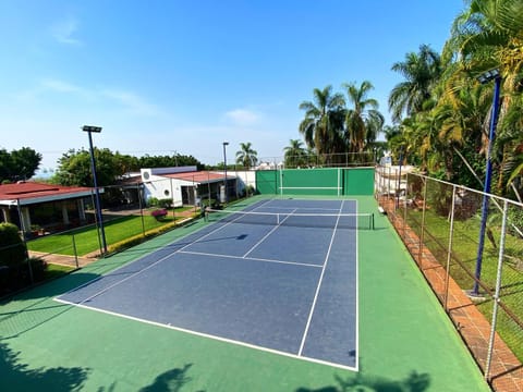 Bed & Tennis - Vista Hermosa Vacation rental in Jiutepec