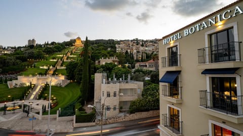 Hotel Botanica- Limited Edition By Fattal Hotel in Haifa
