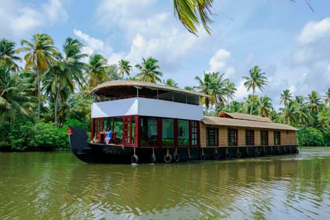 Sreekrishna Houseboat - VACCINATED STAFF Angelegtes Boot in Kumarakom