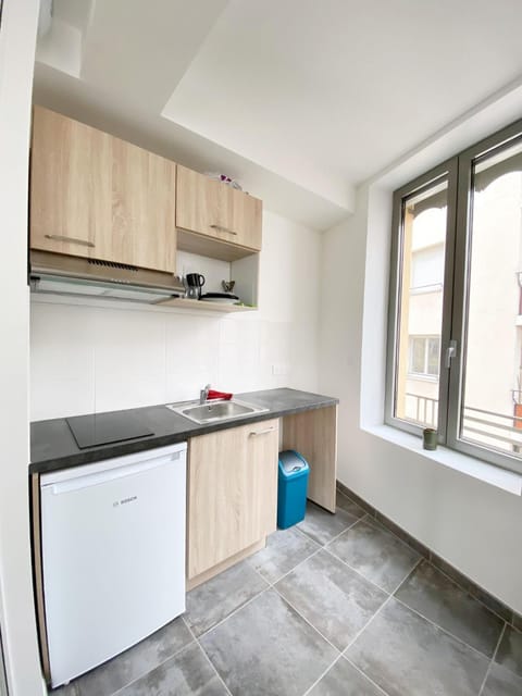 Parc de la Tête d'Or - Parc de la Feyssine - Croix Luizet - La Doua - CNRS - INSA - Université Claude Bernard Apartment in Villeurbanne