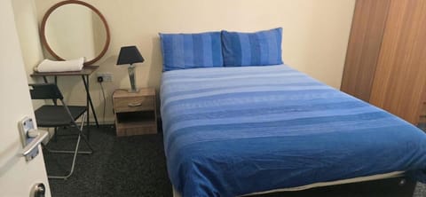 Nice Residential Within Easy Reach Of Town Apartment in Manchester