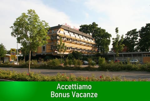 Ai Ronchi Motor Hotel Brescia Hotel in Province of Brescia