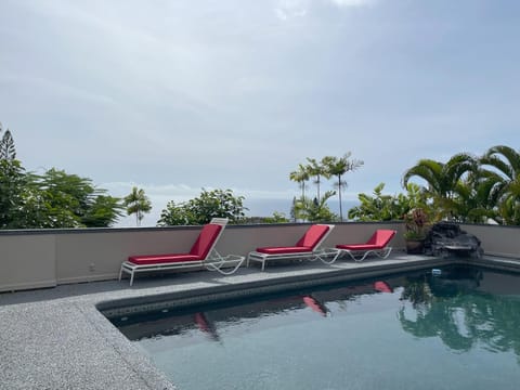 Pool view, Swimming pool, sunbed