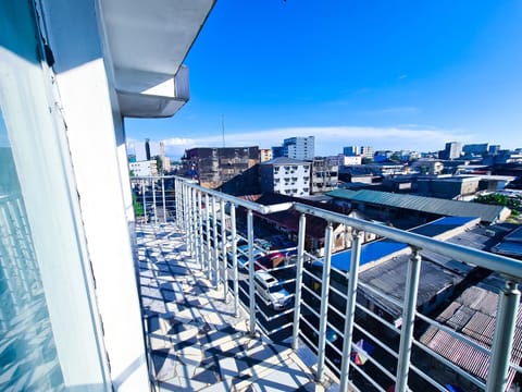 Balcony/Terrace, City view