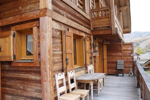 Balcony/Terrace, Dining area