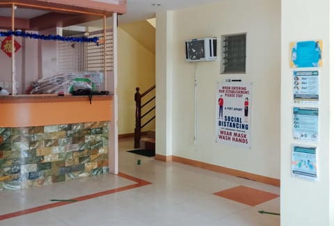 RedDoorz @ Eros Travellers Pensione Hotel in Iloilo City