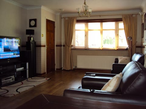 Birchwood Private Room for Homestay Vacation rental in Warrington