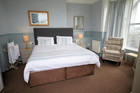 Leahurst Bed and Breakfast Bed and Breakfast in Bryn-Crug