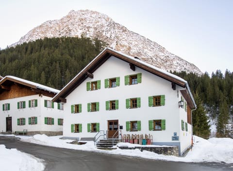 Property building, Winter, Mountain view