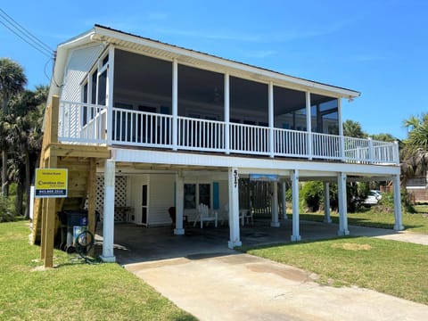 Sand In My Shoes House in Edisto Beach