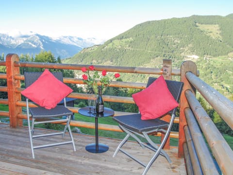 Balcony/Terrace, Mountain view