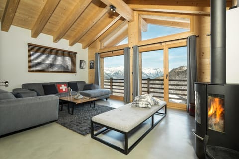 Living room, Other, Mountain view