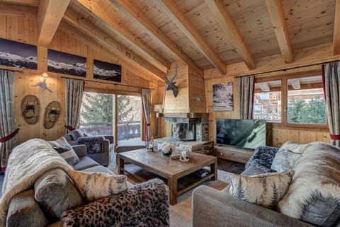 Chalet le Grand Ours Chalet in Riddes