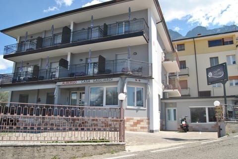 Property building, Facade/entrance