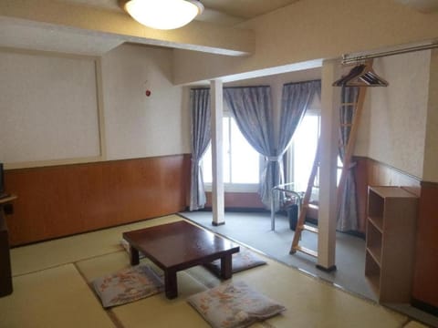 Annex Aburaya Bed and Breakfast in Nagano Prefecture