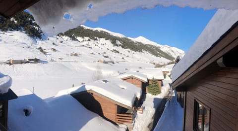 Casita de madera a Peu del Riu Incles - Sol y Nieve - Parking incluido cabin in Andorra