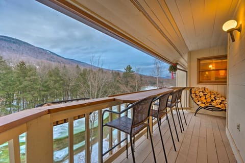 Riverfront Condo Mtn Views, 1 Mi to Ski Lift Condo in Woodstock