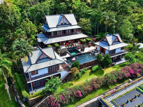 Property building, Day, Bird's eye view, Garden