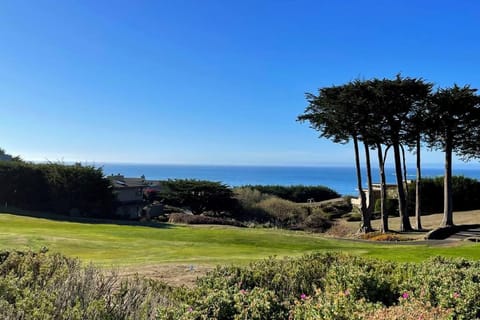 Golfcourse, Sea view