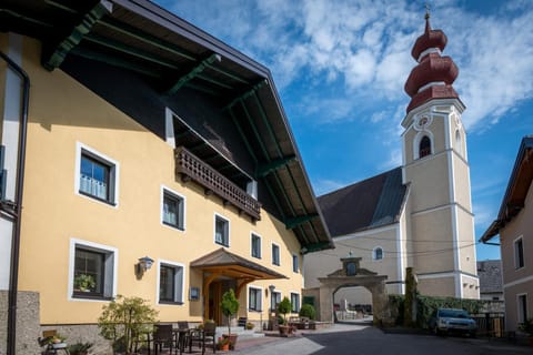 Kirchenwirt Irrsdorf Familie Schinwald Inn in Salzburgerland