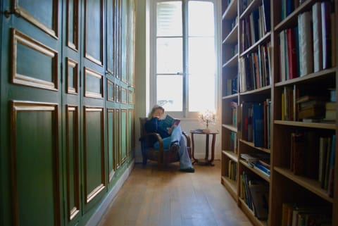 Library, Living room