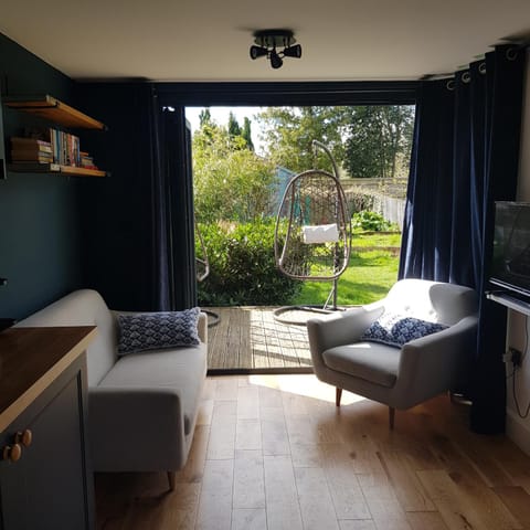 Balcony/Terrace, Seating area, Garden view