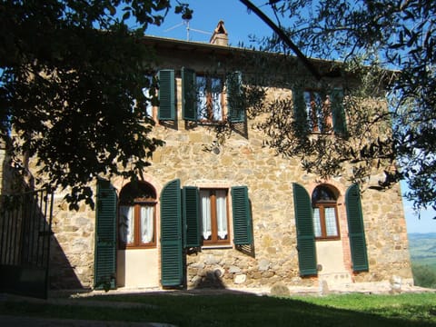 Villa Santa Maria Condo in Montalcino