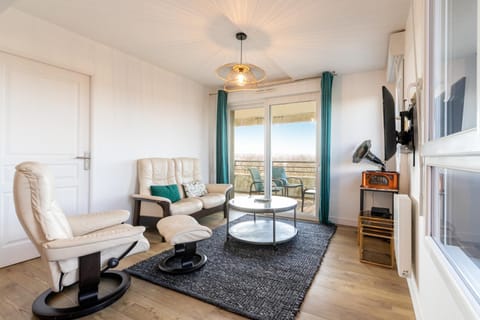 L'Escale - Terrasse - Parking - Lave-linge - Wi-Fi Apartment in Arradon