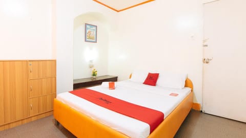 RedDoorz @ Cion Suites Mintal Davao Hotel in Davao City