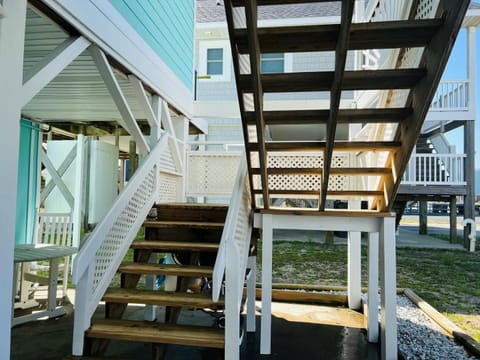 Salty Paradise home House in Holden Beach