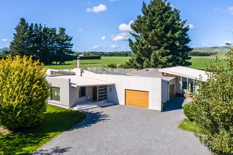 Paradise on Campbell House in Martinborough