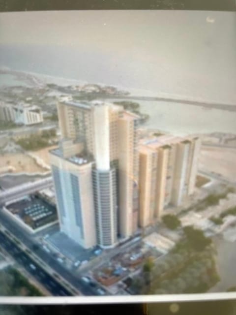 شقة باطلالة بحرية المسارات تاور Condo in Jeddah