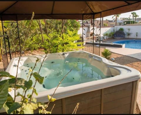 Luxury Private Villa Casa JoJo own Pool & Hot tub Chalet in Vega Baja del Segura
