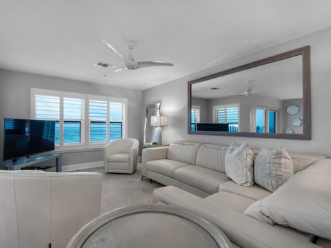 Emerald Dunes 401 by Newman-Dailey House in Destin