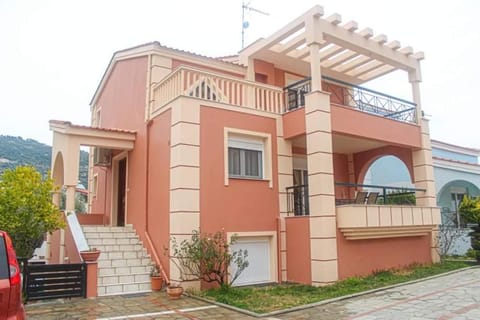 Endless Blue Seaside Villa in Kavala, Greece