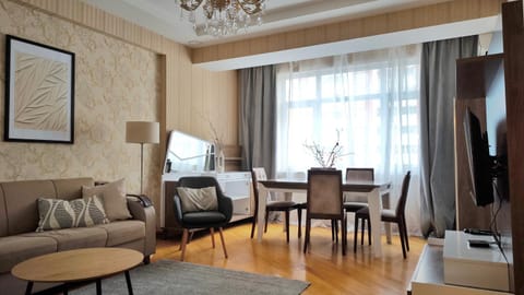 Апартаменты возле метро Apartment in Baku