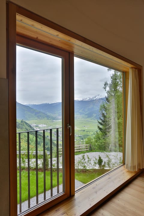 View (from property/room), Garden view, Mountain view