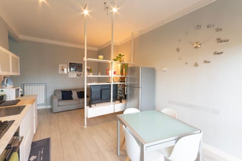 Fabio's guesthouse&parking Apartment in Florence