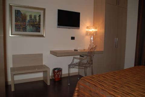 TV and multimedia, Seating area