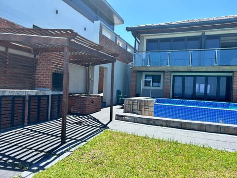 The Water View Suite House in Durban