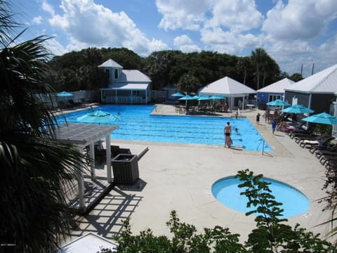 16 Fairway Club Dr Nature's Nook Casa in Saint Helena Island