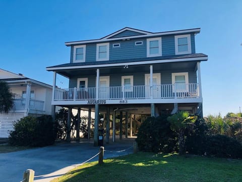 Aquarius home House in Holden Beach