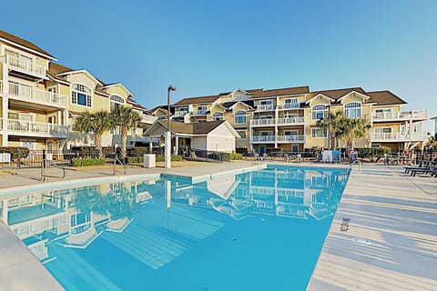 Carolina Bay Unit 104 Appartement in Carolina Beach